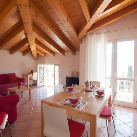 Holiday home Casa Del Sole - By Lovecomo